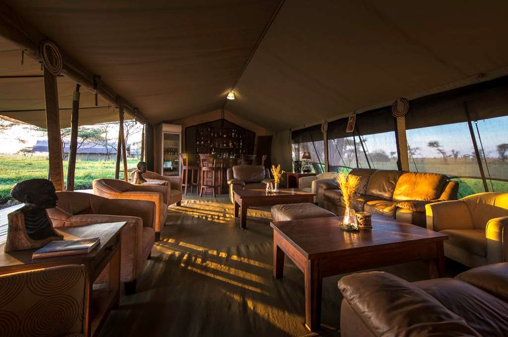 Karibu Camps And Lodges Sametu Camp Serengeti Robanda المطعم الصورة