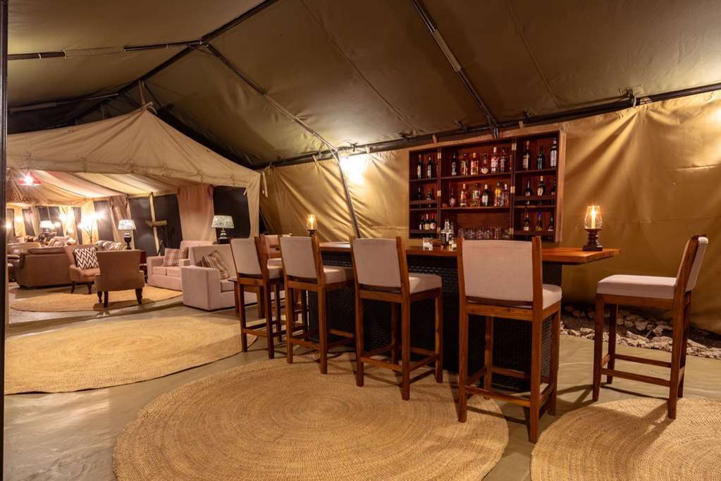 Karibu Camps And Lodges Sametu Camp Serengeti Robanda المطعم الصورة